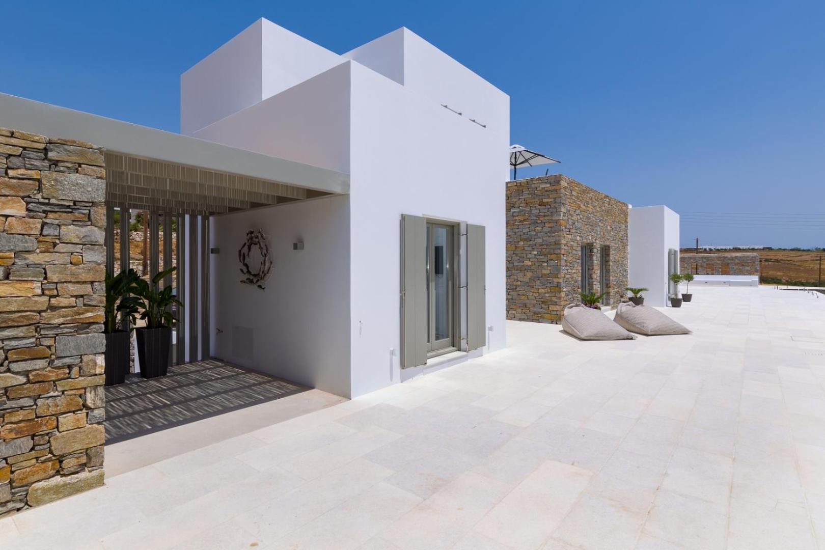 Golden Bay Luxury Villas And Suites Chrisi Akti  Exteriör bild