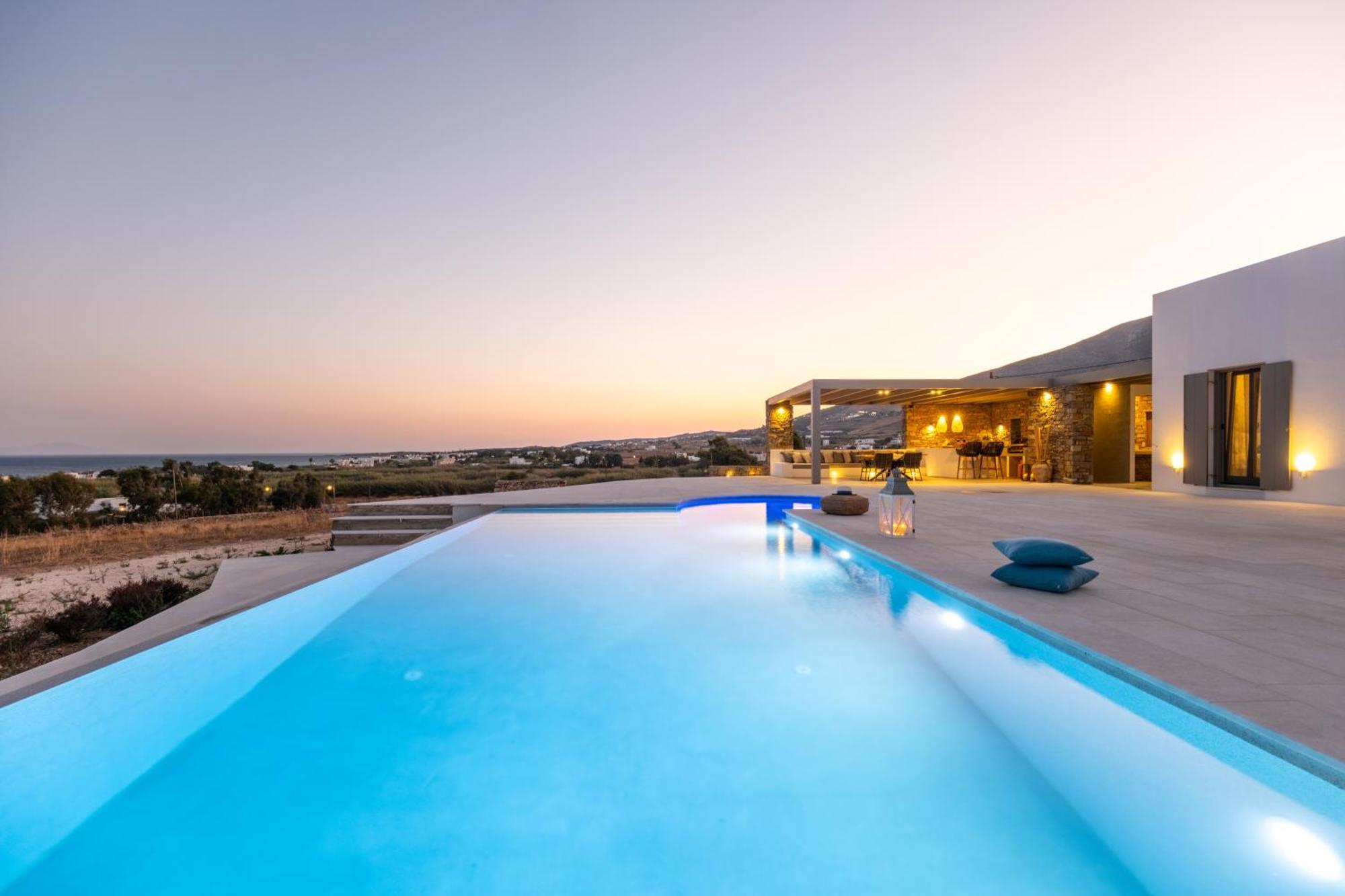 Golden Bay Luxury Villas And Suites Chrisi Akti  Exteriör bild