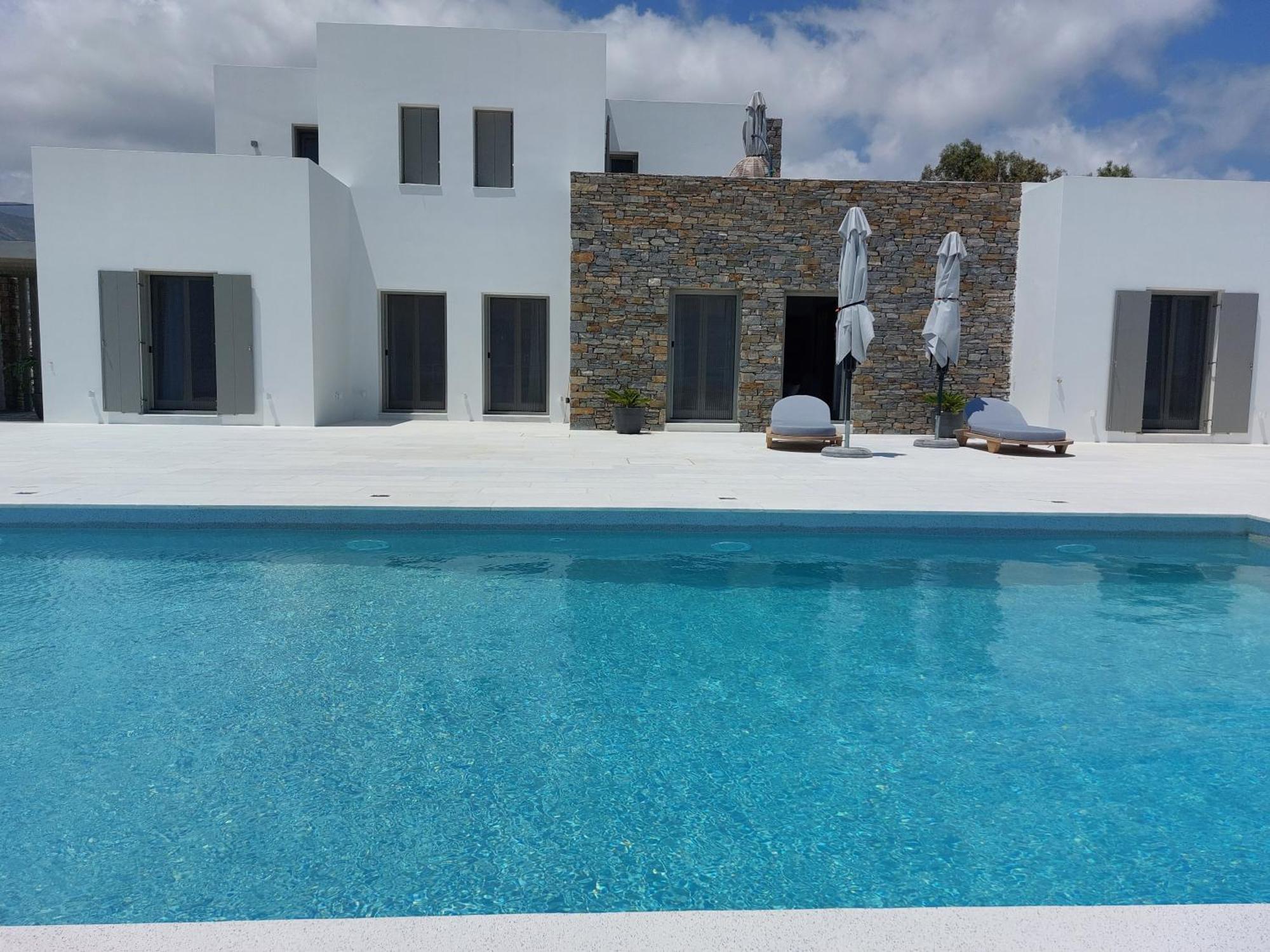Golden Bay Luxury Villas And Suites Chrisi Akti  Exteriör bild