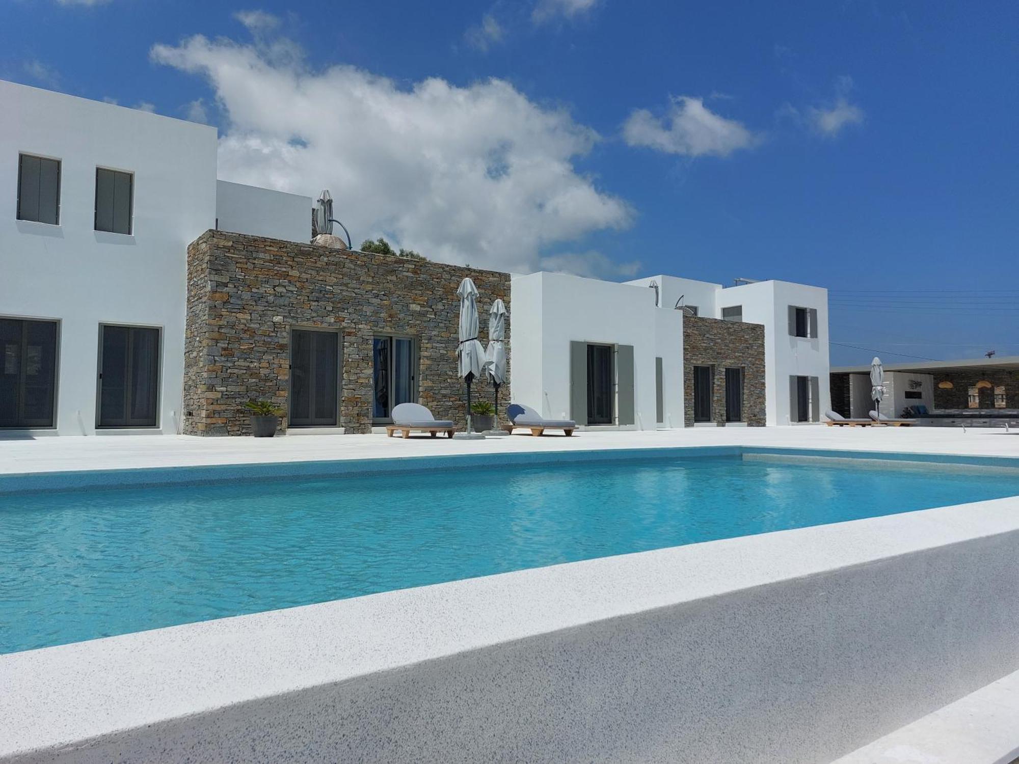 Golden Bay Luxury Villas And Suites Chrisi Akti  Exteriör bild